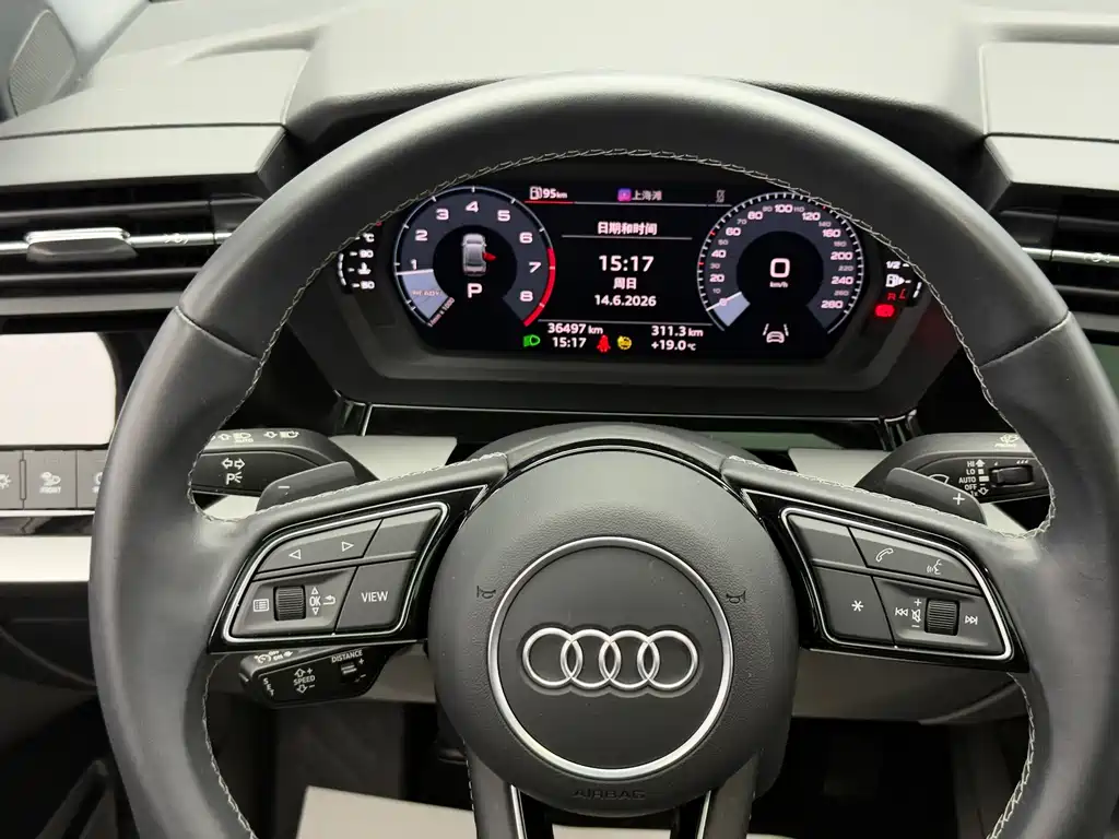 Audi A3 2023 — фото 19