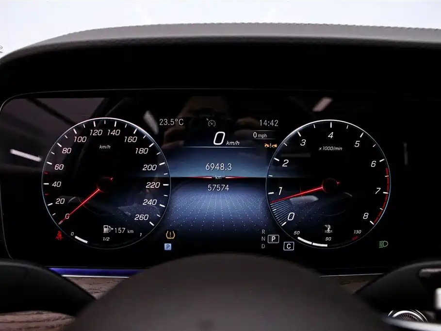 Mercedes-Benz E-Class 2023