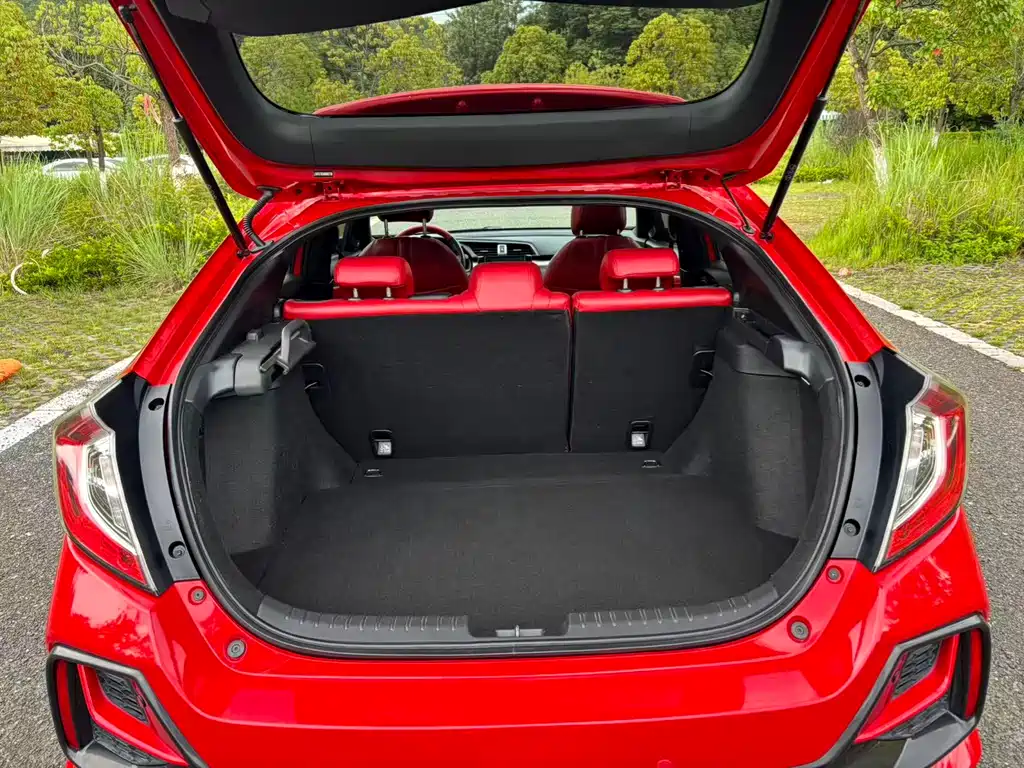 Honda Civic 2020 — фото 16