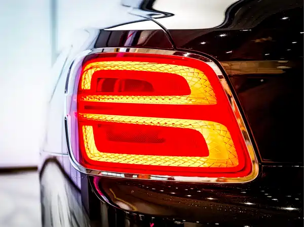 Bentley Flying Spur Plug-In Hybrid 2022