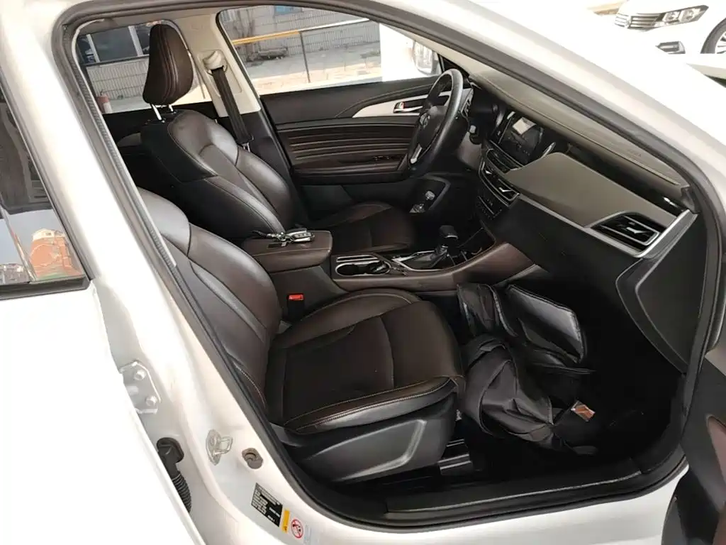 Changan CS35PLUS 2019 — фото 25