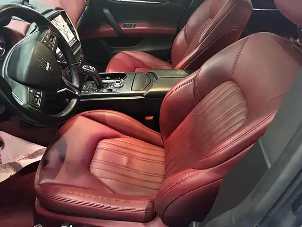 Maserati Ghibli 2021