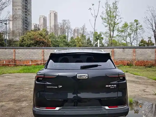 Qoros 7 2021