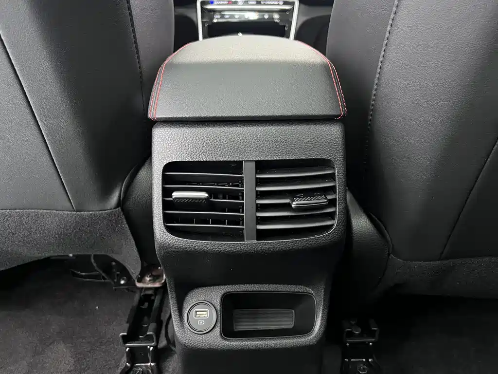 Kia KX3 2023 — фото 13
