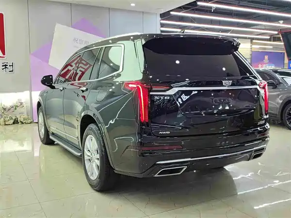 Cadillac XT6 2023
