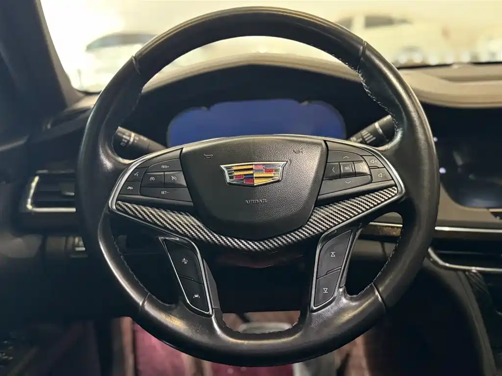 Cadillac CT6 2019 — фото 13