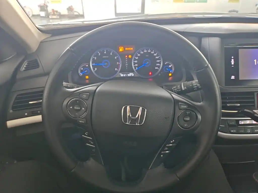 Honda Crosstour 2014 — фото 11