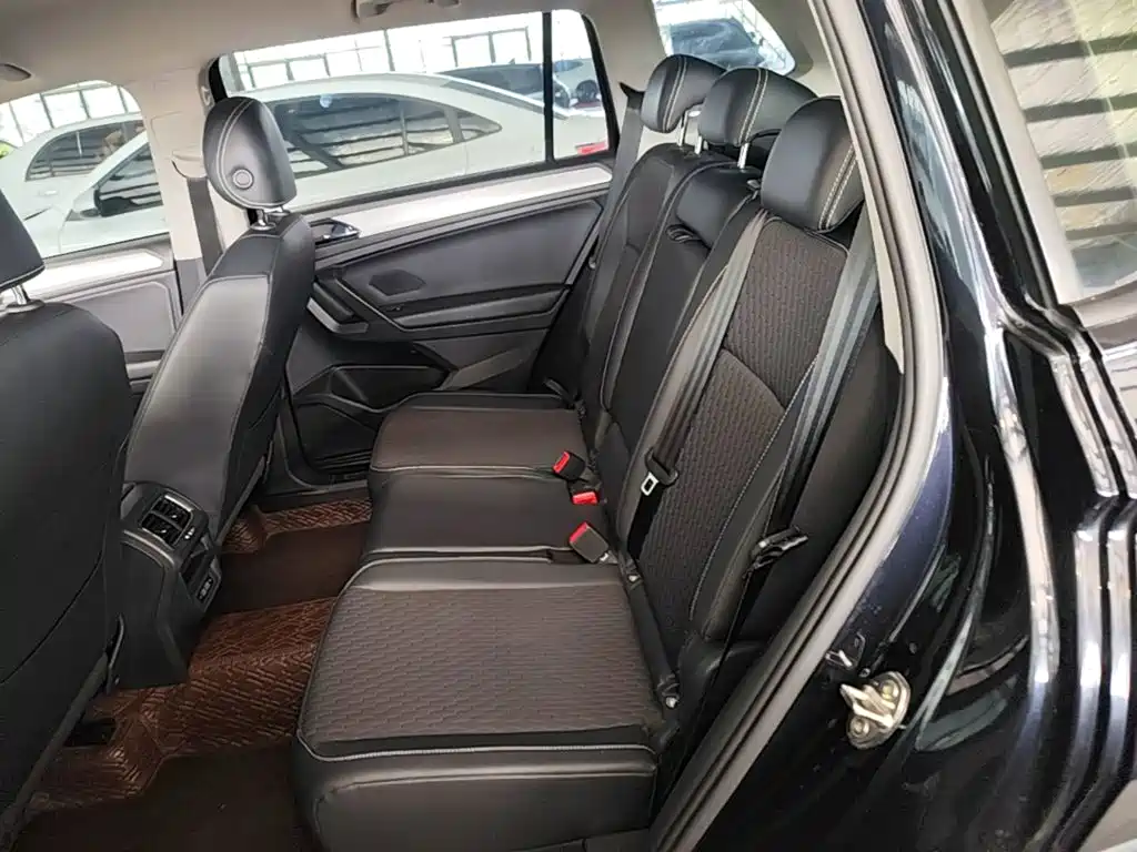 Volkswagen Tiguan L 2019 — фото 17