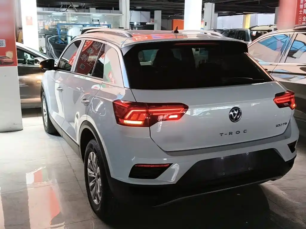 Volkswagen T-Roc 2019
