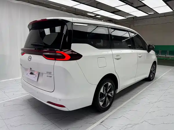 GAC Trumpchi M6 2021
