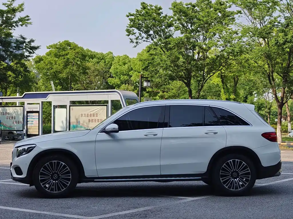 Mercedes-Benz GLC 2019