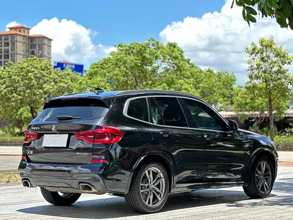 BMW X3 2021