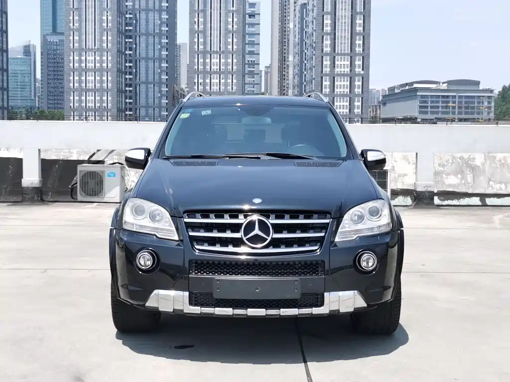 Mercedes-Benz M-Class AMG 2011 — фото 2