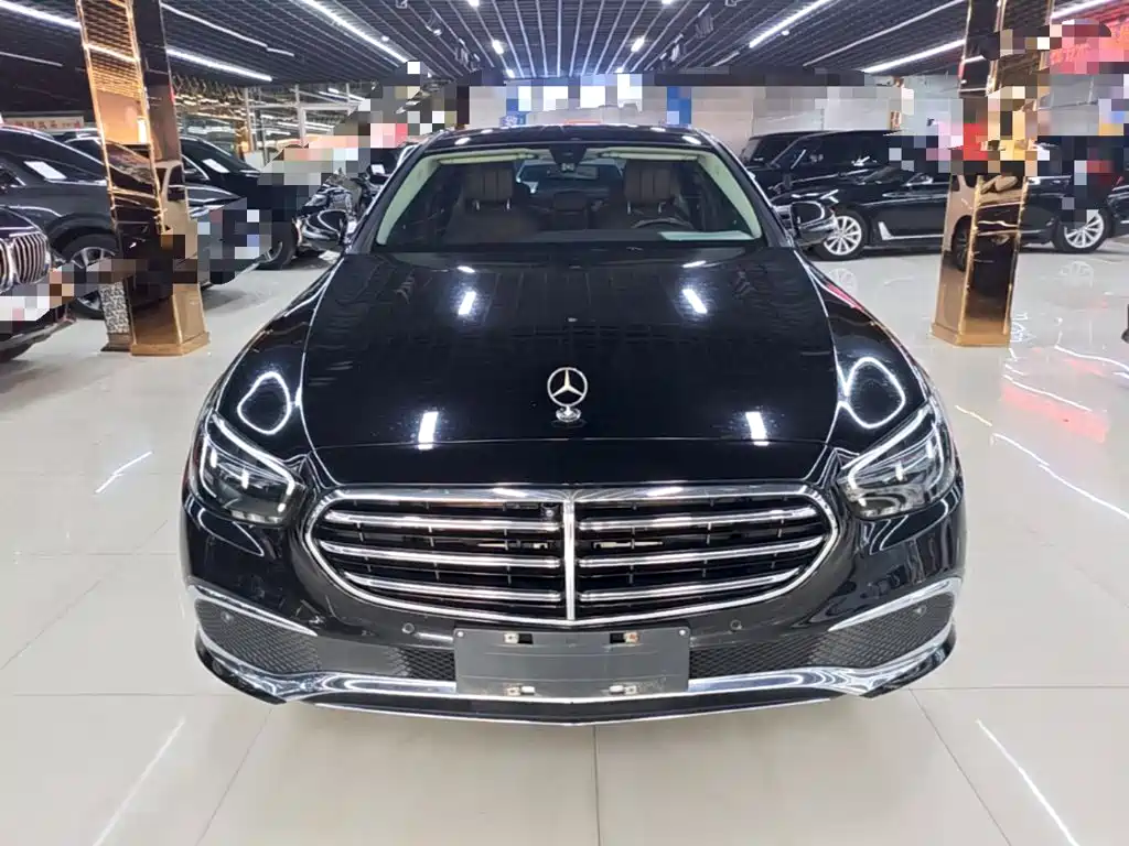 Mercedes-Benz E-Class 2023