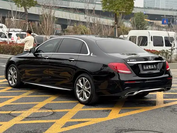 Mercedes-Benz E-Class 2020