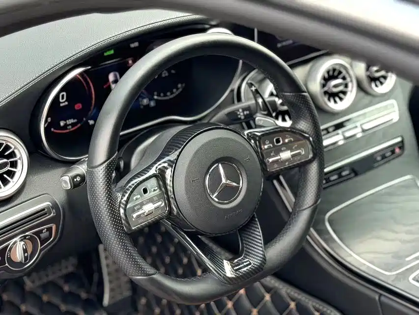 Mercedes-Benz C-Class 2020