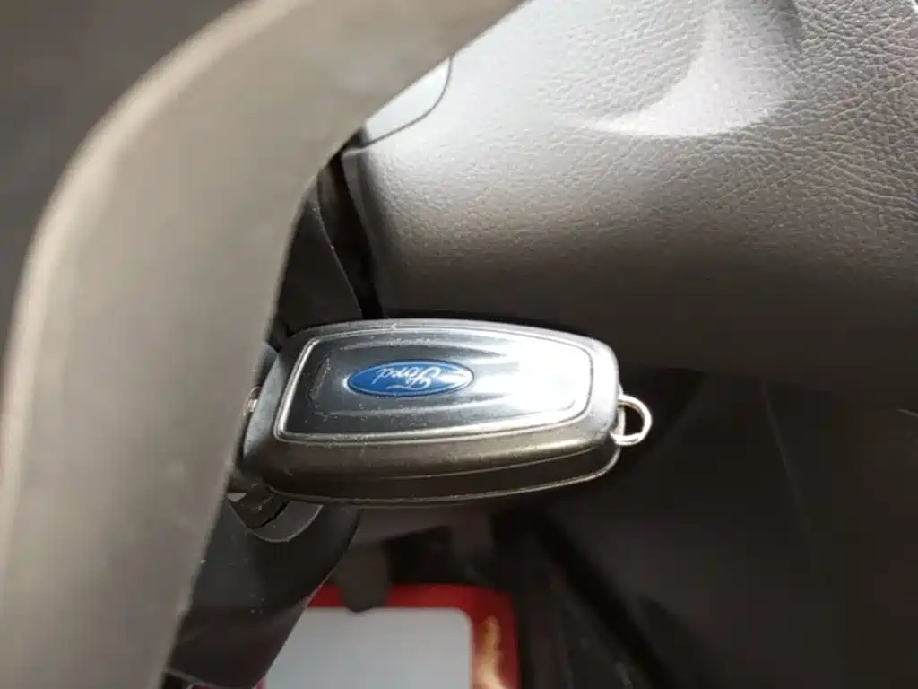Ford Focus 2015 — фото 9