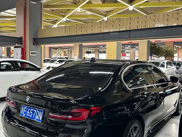 BMW 5 Series 2022