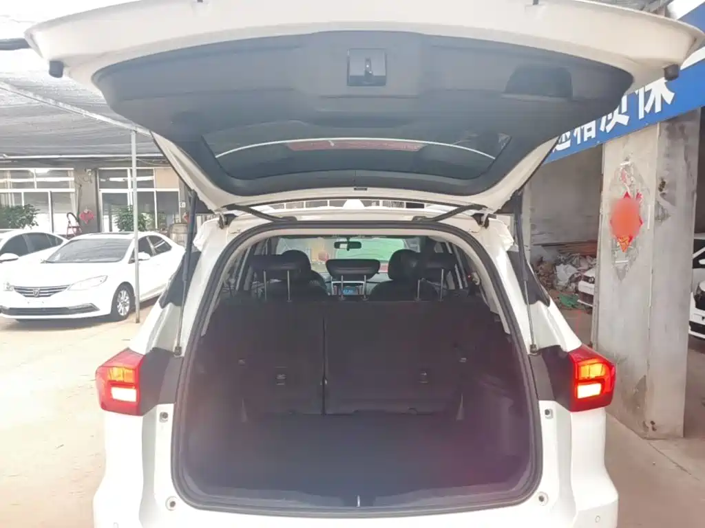 Haval M6 2020 — фото 19