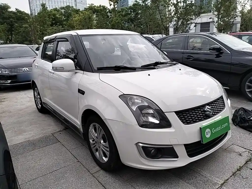 Suzuki Swift 2014 — фото 4