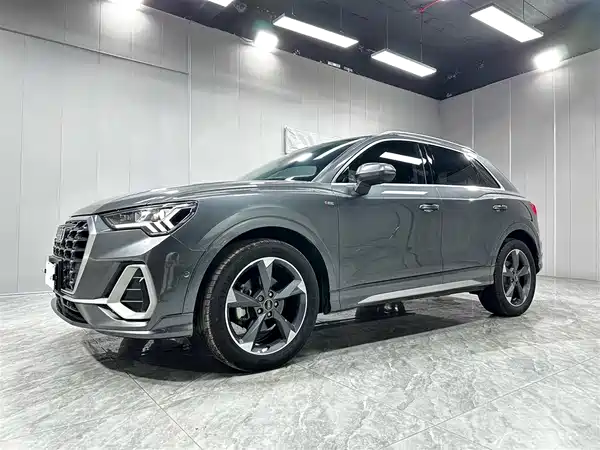 Audi Q3 2022