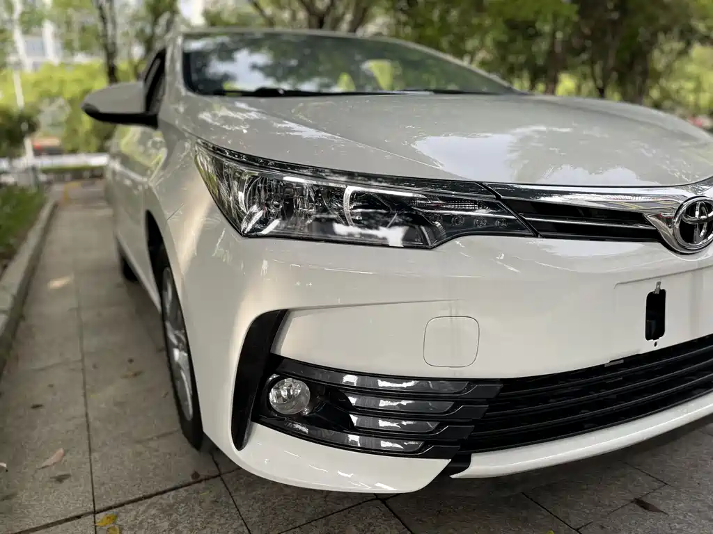 Toyota Corolla 2019 — фото 10