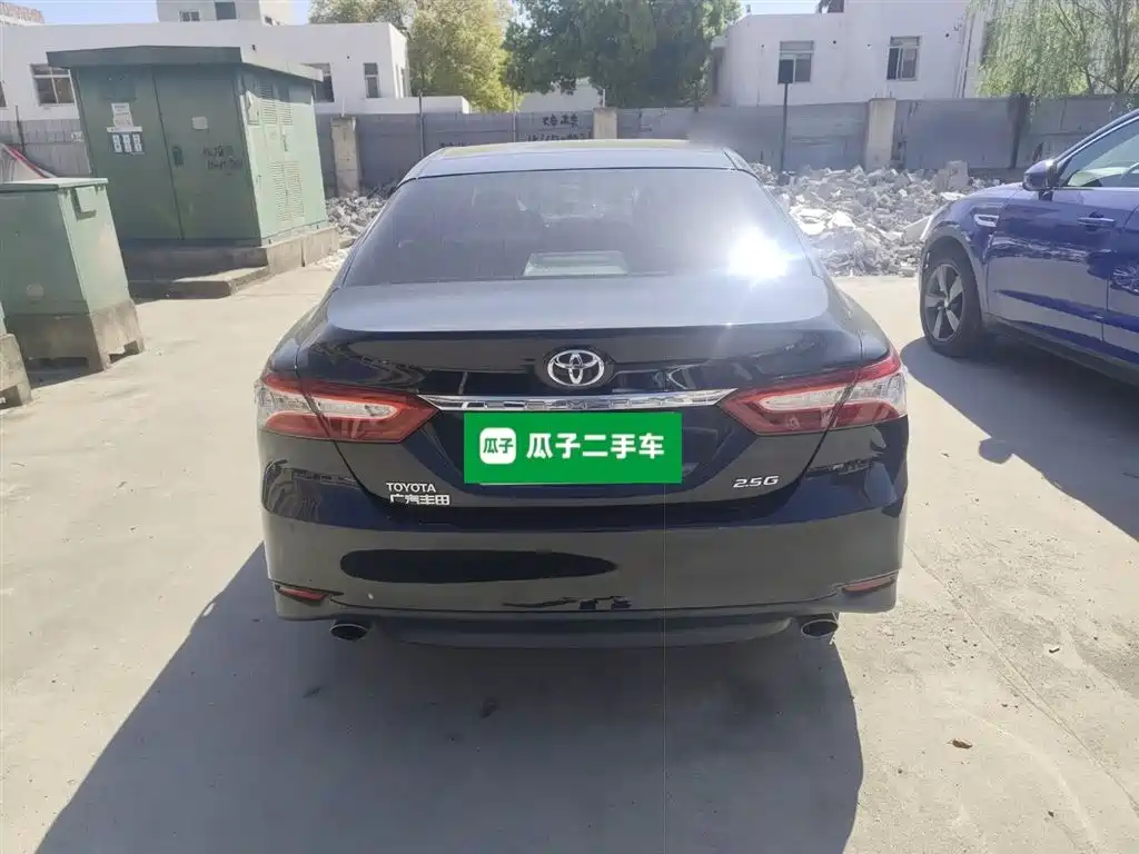 Toyota Camry 2018 — фото 4