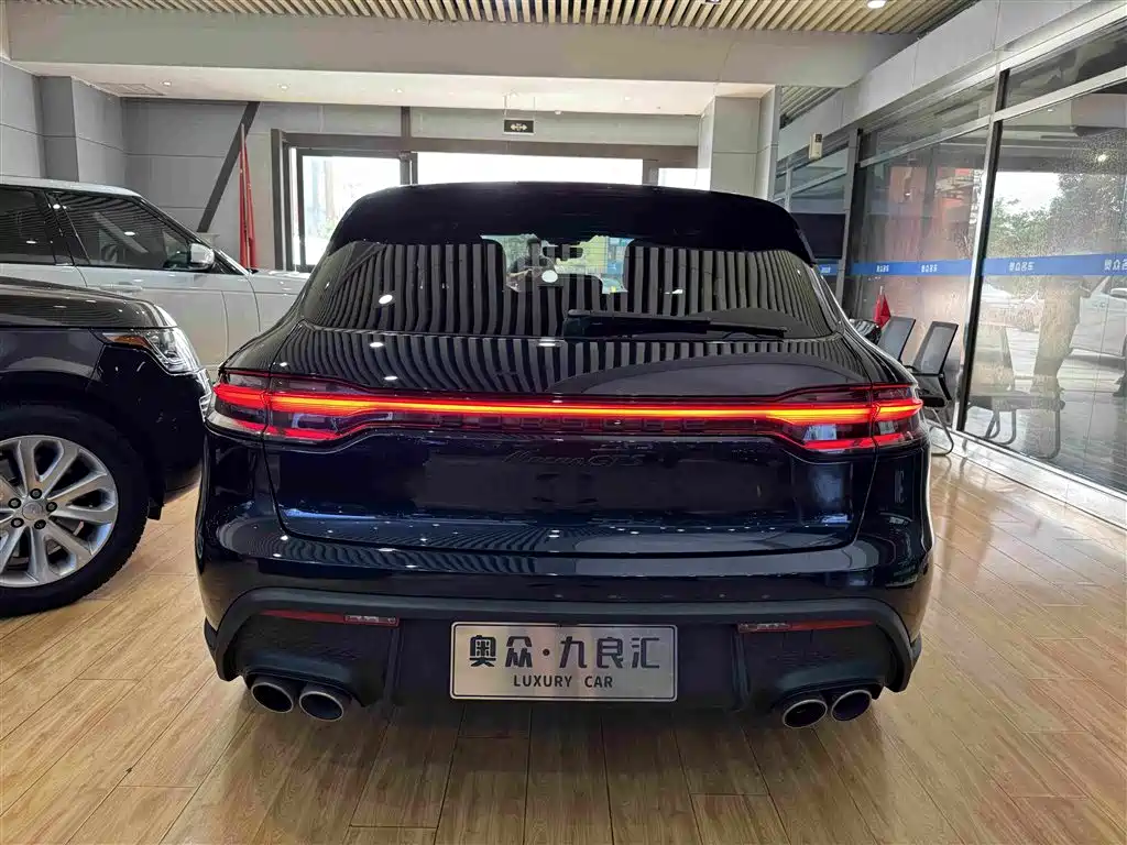Porsche Macan 2022 — фото 17