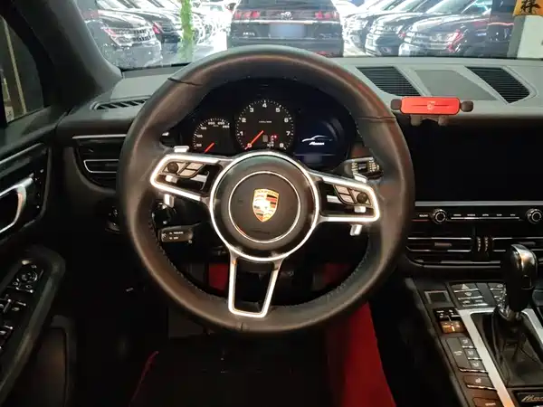 Porsche Macan 2018