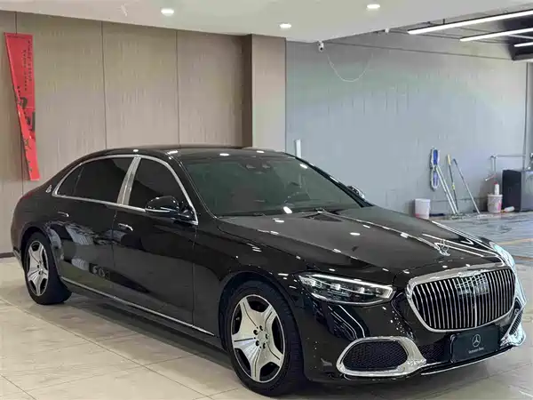 Mercedes-Benz Maybach S-Class 2023