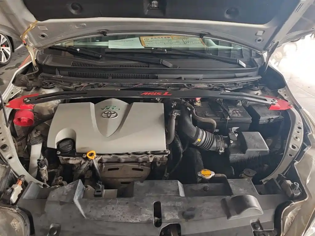 Toyota Yaris L 2017 — фото 20