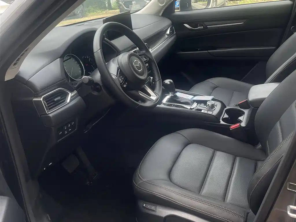 Mazda CX-5 2025