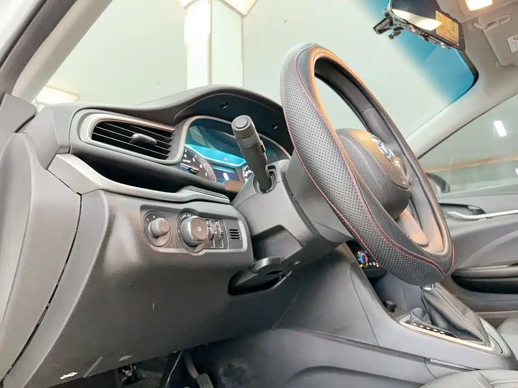 Buick Excelle 2021 — фото 11