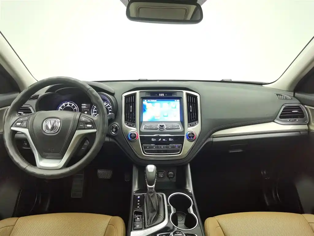 Changan CS95 2018