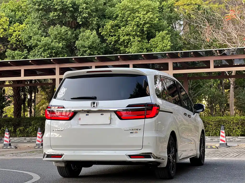 Honda Odyssey 2022 — фото 30
