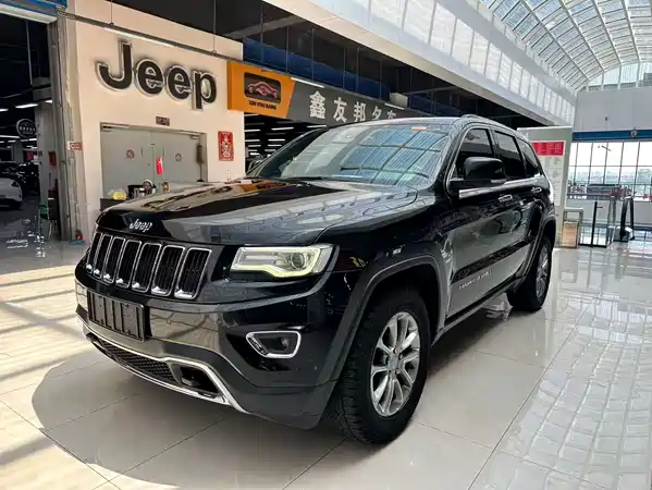Jeep Grand Cherokee 2016