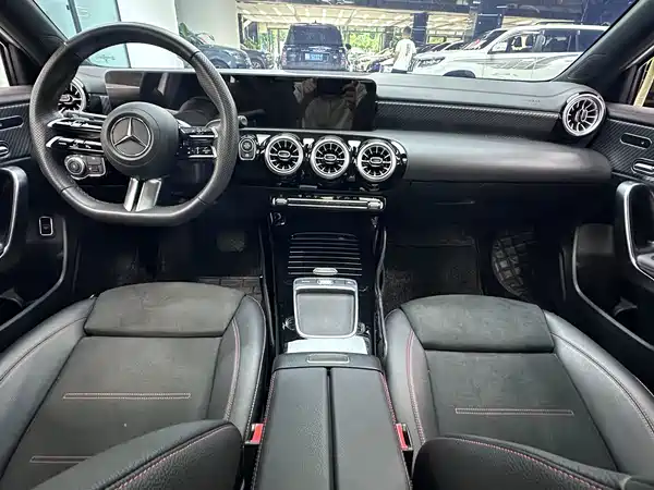 Mercedes-Benz A-Class 2024