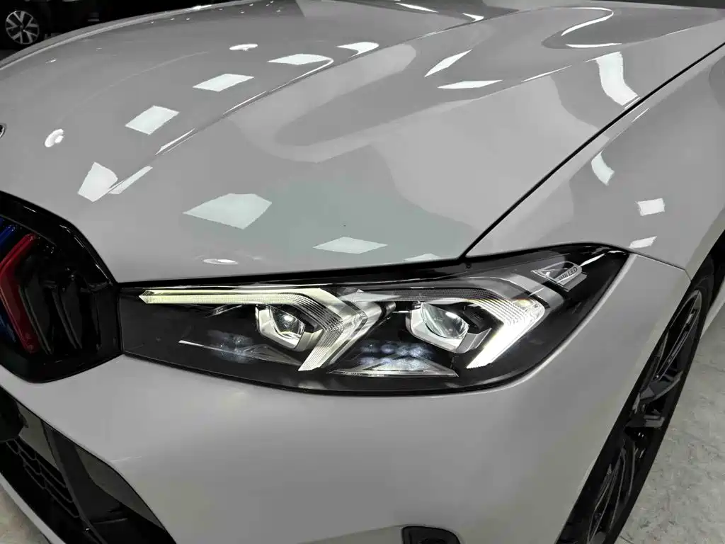BMW 3 Series 2023 — фото 19