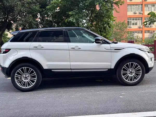 Land Rover Range Rover Evoque 2012