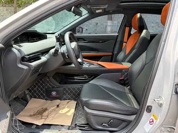 Changan UNI-V 2023