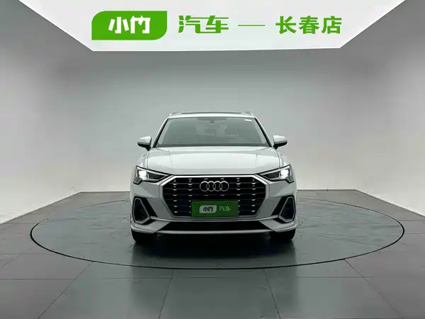Audi Q3 2022