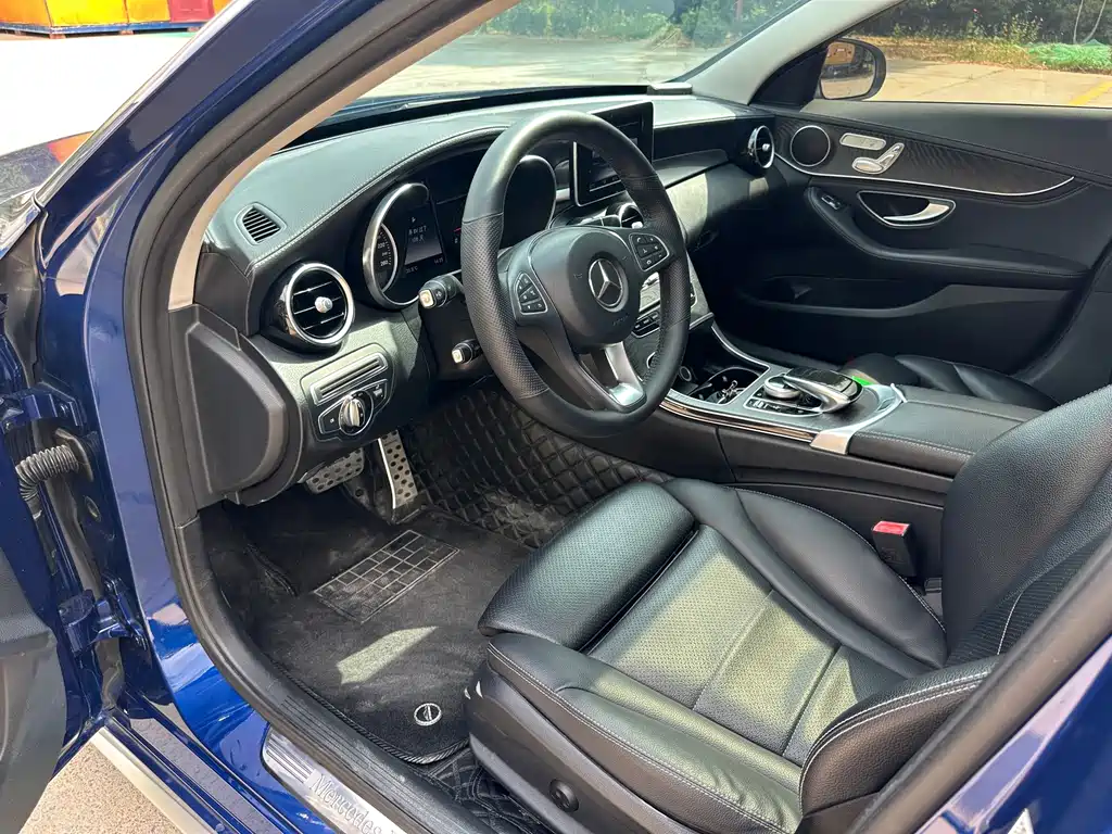 Mercedes-Benz C-Class 2015