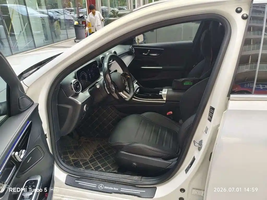 Mercedes-Benz C-Class 2023