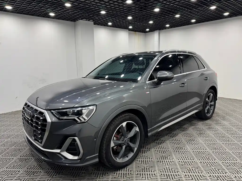 Audi Q3 2022