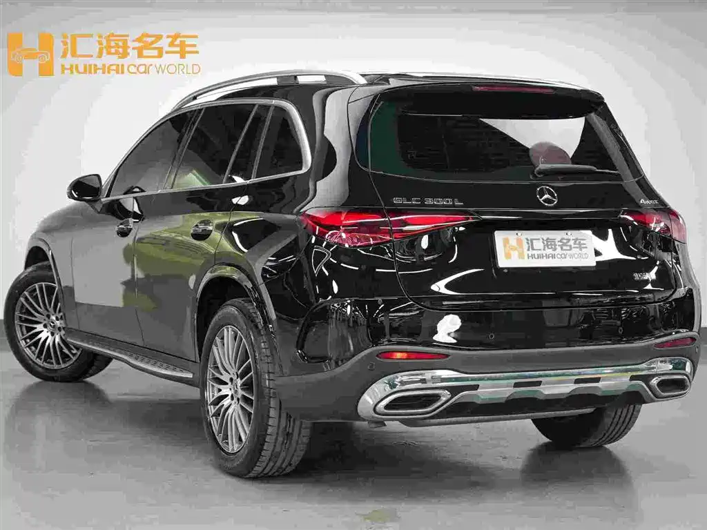 Mercedes-Benz GLC 2025