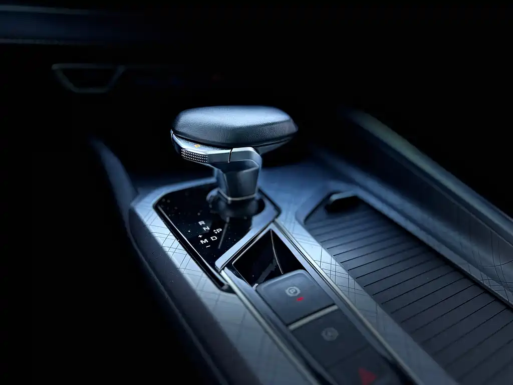 Geely Xingrui 2022 — фото 15