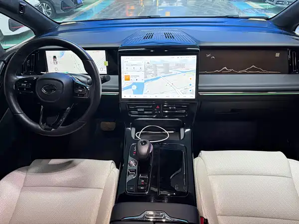GAC Trumpchi M8 2023