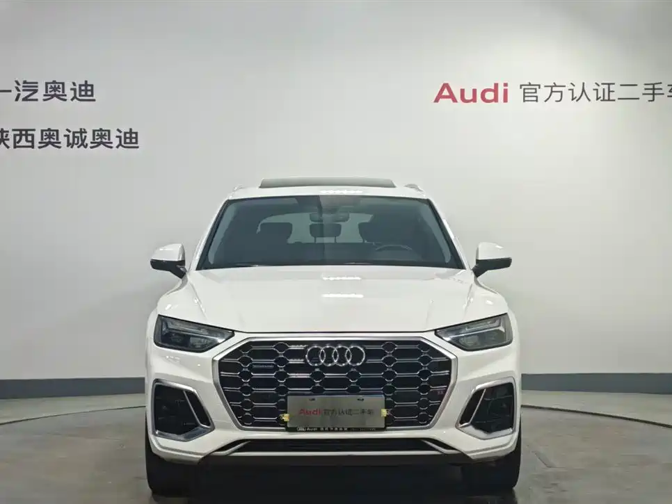 Audi Q5L 2022 — фото 2