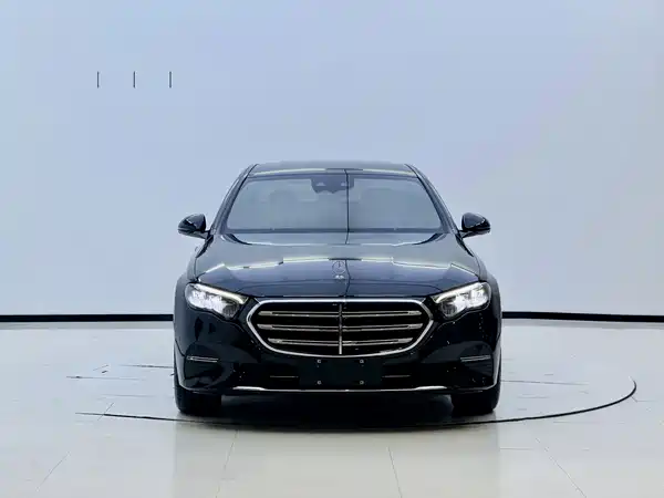 Mercedes-Benz E-Class 2025