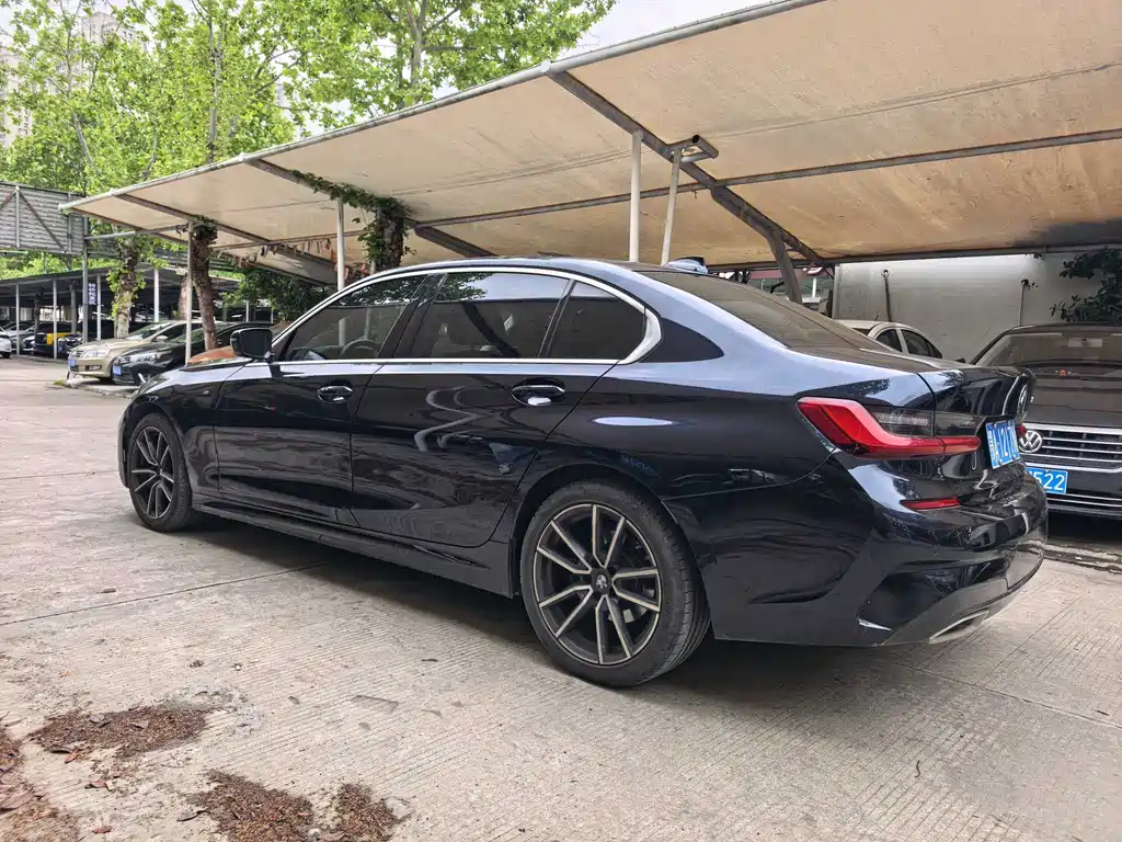 BMW 3 Series 2021